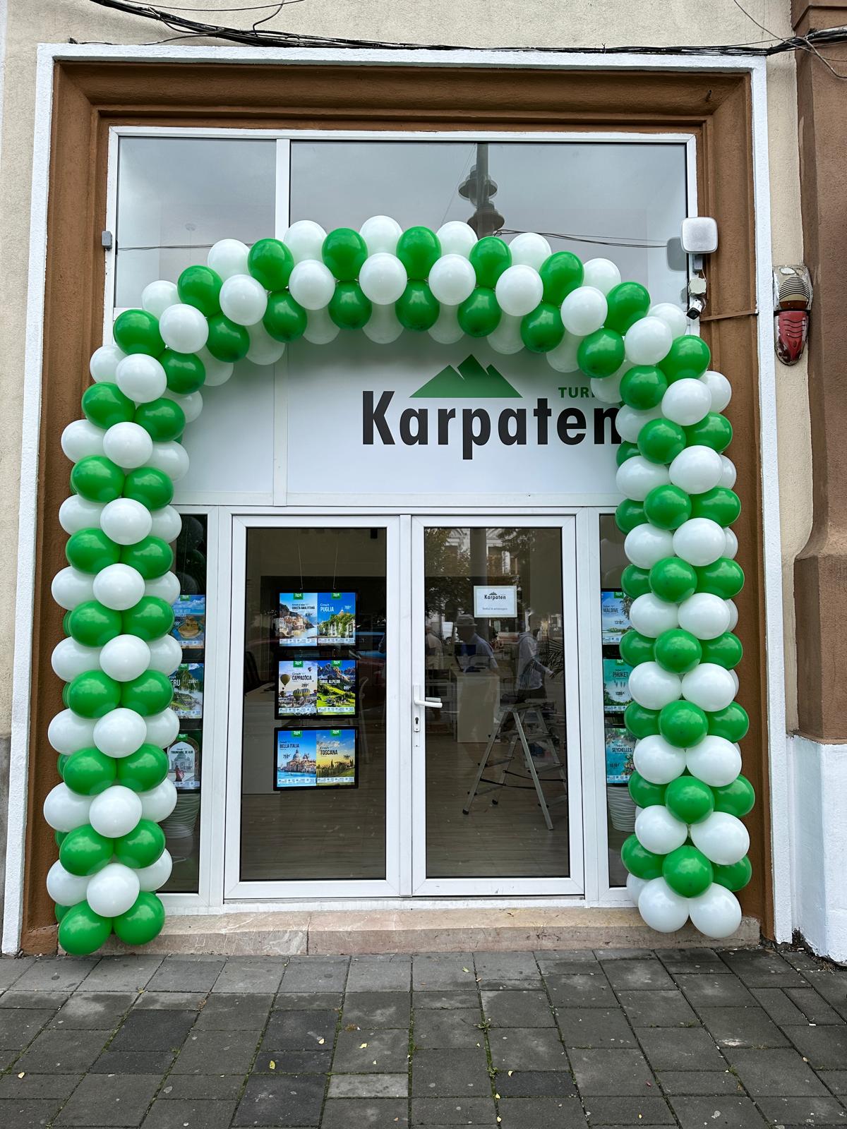 targu mures ghirlanda baloane intrare